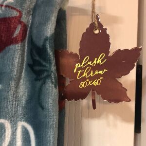 Fall Plush Blanket Throw Leaves Latte Coffee 50x60